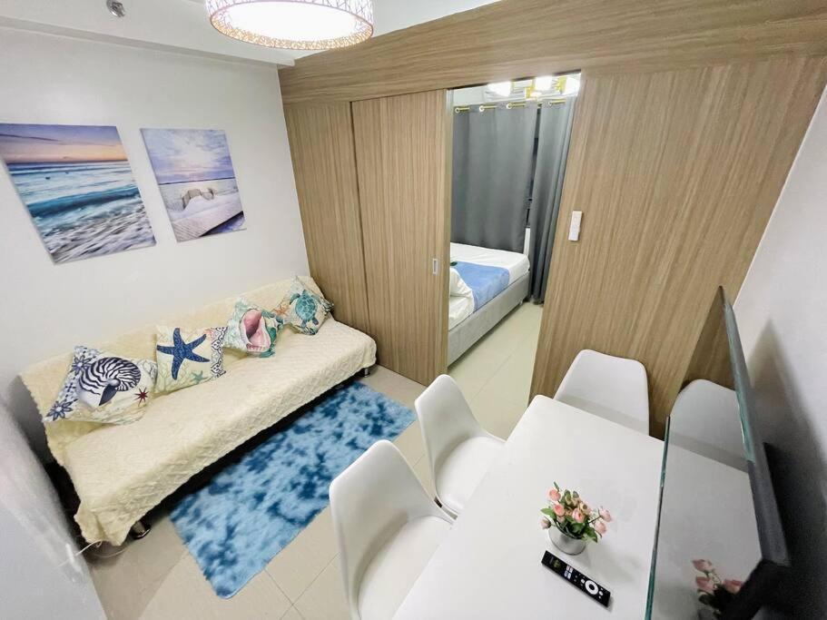 Ocean Room 677 Shore 2 Tower 3 Moa Complex, Pasay City 마닐라 외부 사진